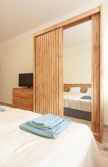 Vysoka Apartman Emf/Stp براتسيلافا المظهر الخارجي الصورة