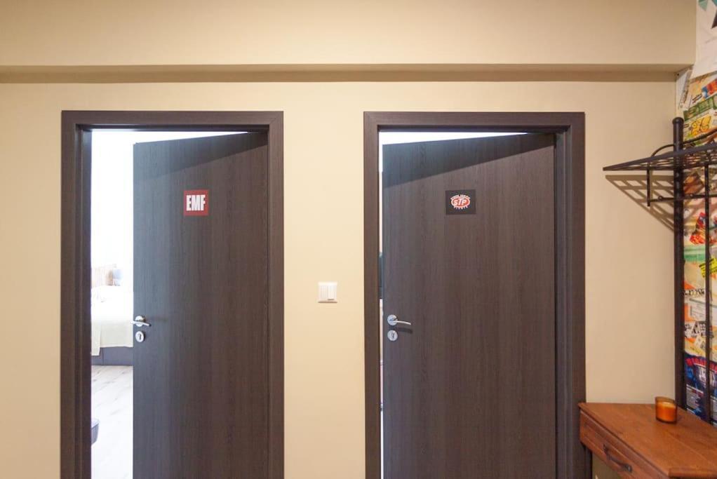 Vysoka Apartman Emf/Stp براتسيلافا المظهر الخارجي الصورة